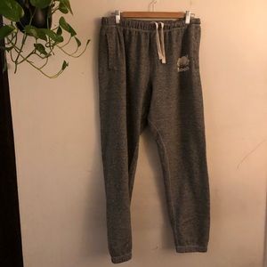 Like New Roots Joggers 🇨🇦